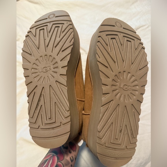 UGG Ultra Mini Platform Chesnut - Picture 5 of 5